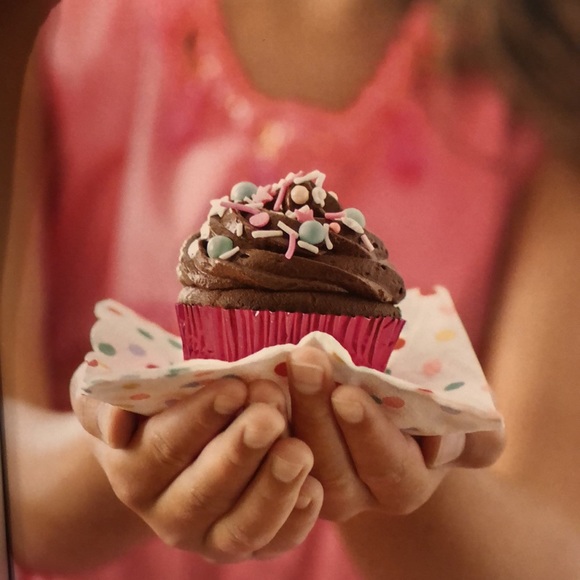 American Girl Willams Sonoma Baking Cupcake Cookie Recipe Cook Book - Picture 9 of 9